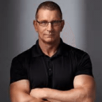 celebrity-chef-robert-irvine